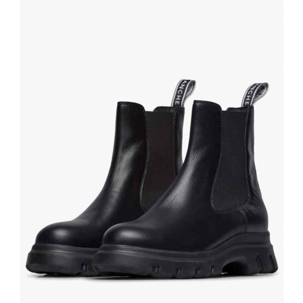 VOILE BLANCHE TWILLY CHELSEA
Leather Boots in Black - Picture 4 of 16